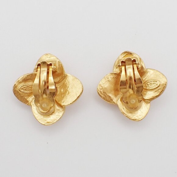 CHANEL CC Logo Flower Button Earrings 96 A Clip-On Gold-Plated Vintage 76RF532 - Picture 4 of 10